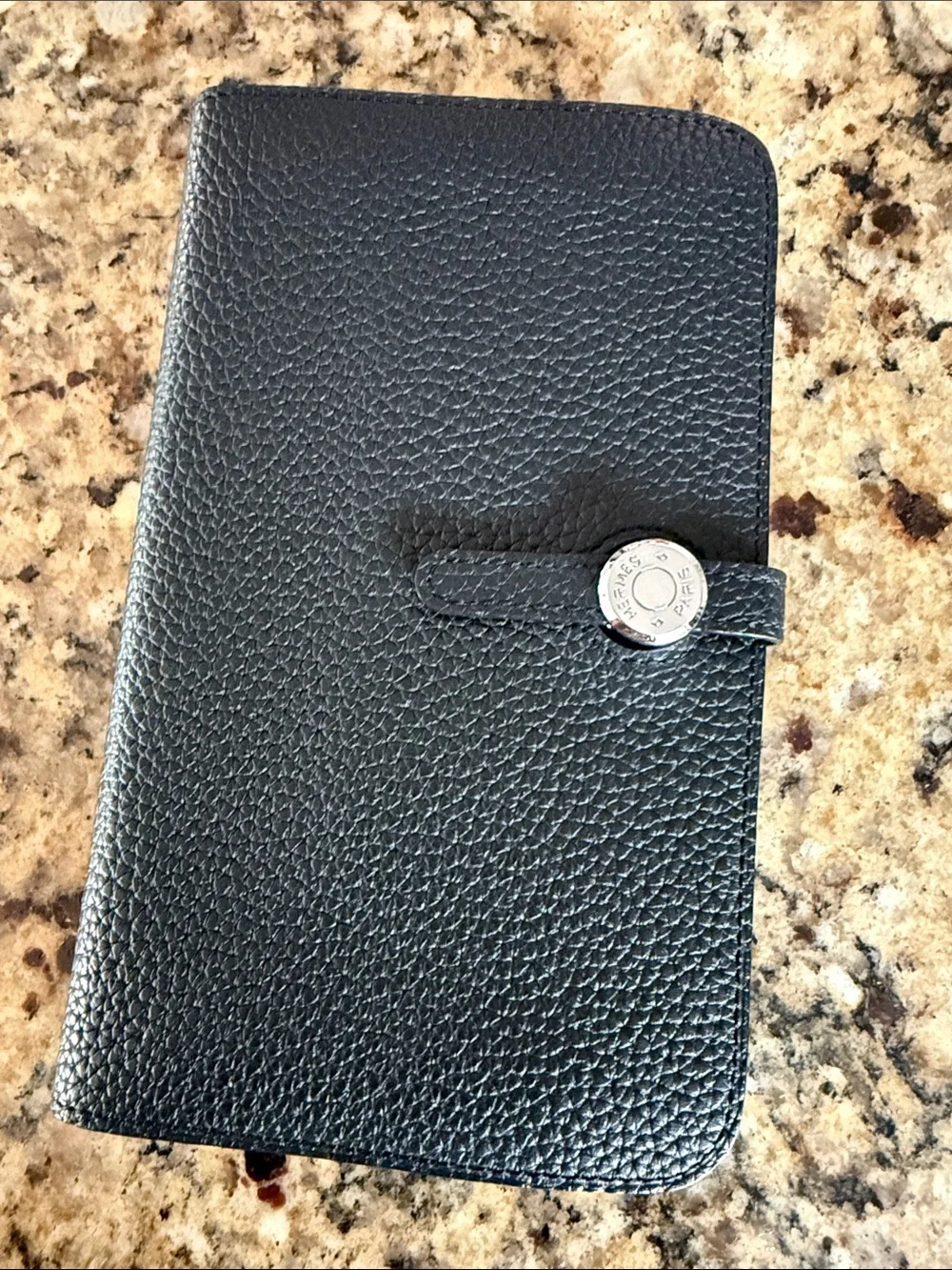 Black Pebbled Leather Wallet Card & Passport Holder with Silver Snap